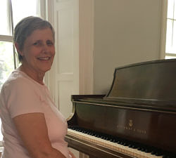 piano faculty Sarah Brown