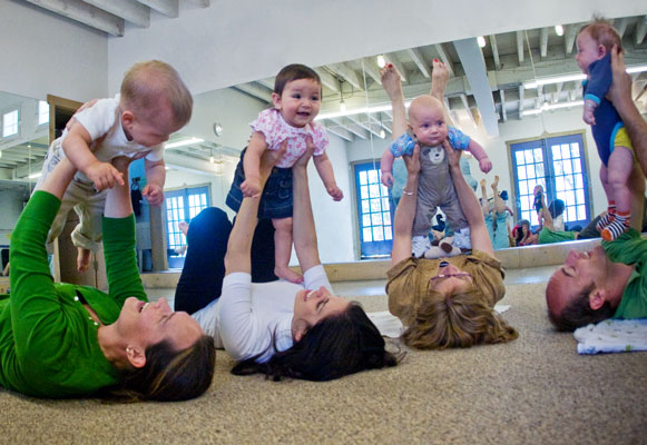 Babies in a music class with parents