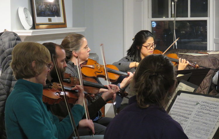 violinists playing chamber music