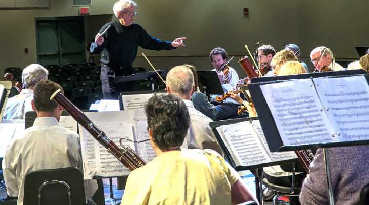 Upper Valley Symphony Orchestra with Mark Nelson Conducting