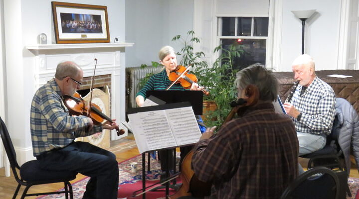 violinists playing chamber music 