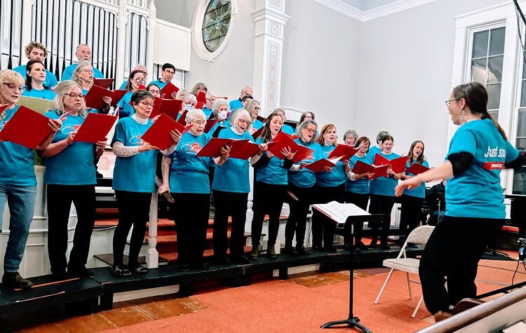 Community Chorus performance at FCC of Lebanon