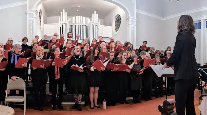 Community Chorus performance at FCC of Lebanon